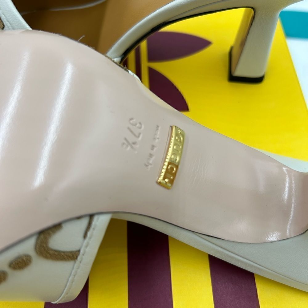 Women’s Gucci X Adidas, slide sandals, size 37.5 made in Italy - Picture 8 of 9